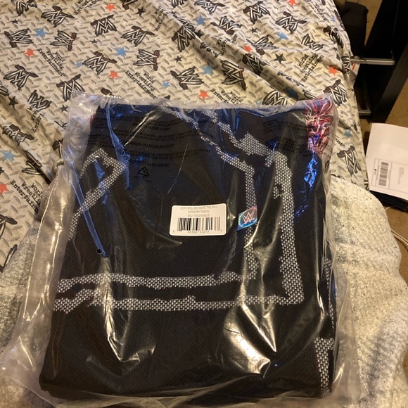 NEW WWE Seth Rollins Blanket/Tapestry - Picture 2 of 2
